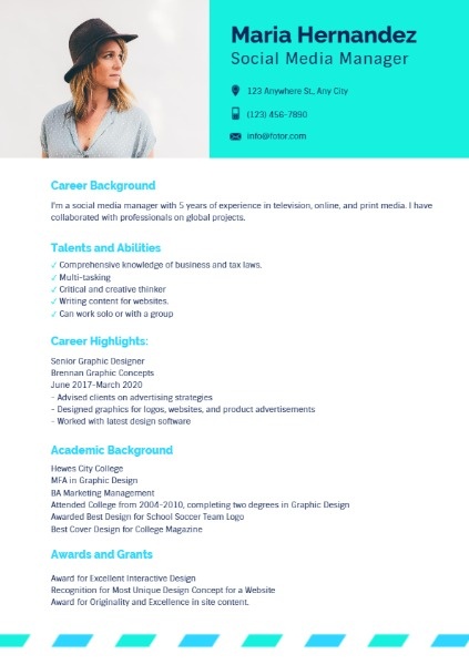 Social Media Manager Blue Simple Resume Resume
