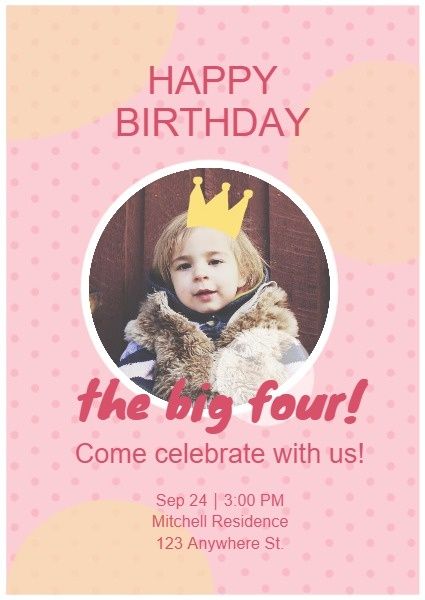 ピンクの赤ちゃんの誕生日の招待状 招待状