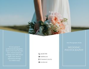 結婚式の写真スタジオパンフレットテンプレート リーフレット（三つ折りパンフレット）